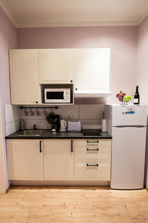 Ruterra Apartment Cimburkova Praag Buitenkant foto