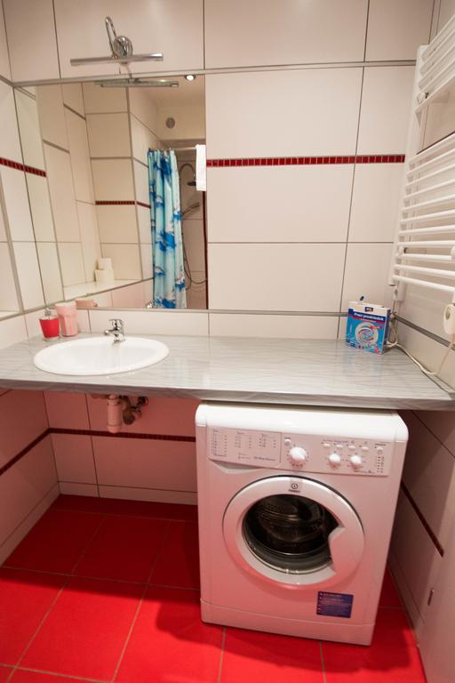 Ruterra Apartment Cimburkova Praag Buitenkant foto