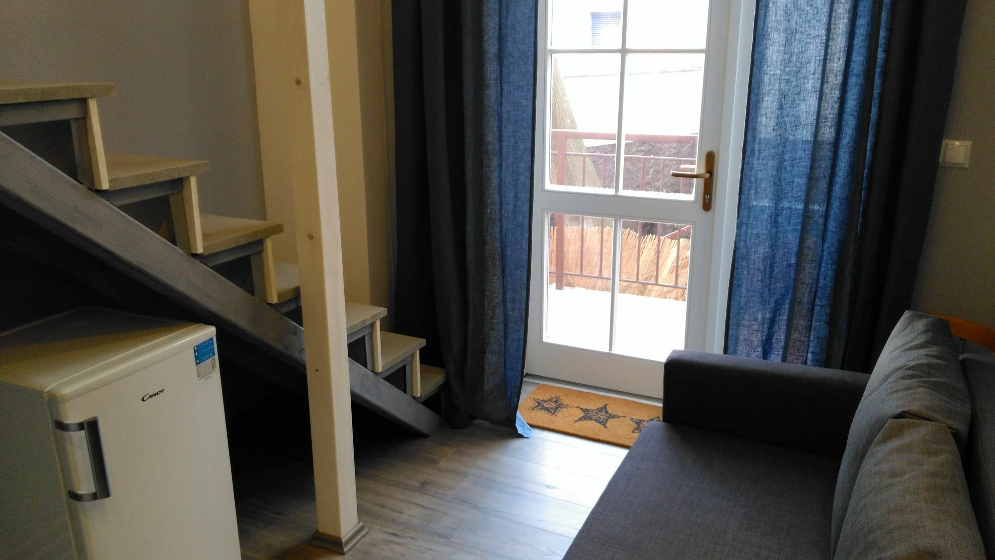 Ruterra Apartment Cimburkova Praag Buitenkant foto